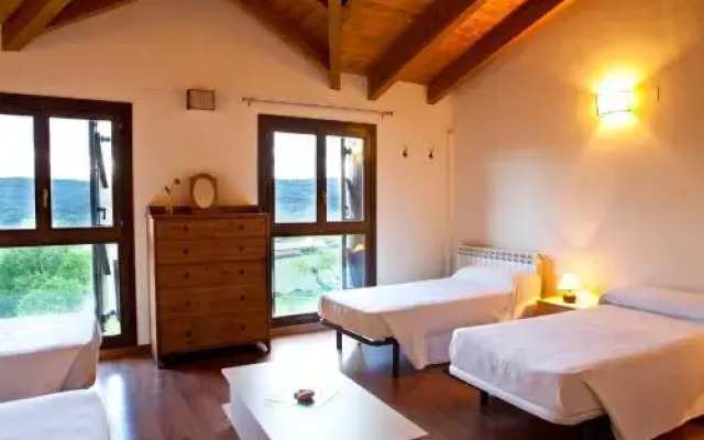 Casa Mallos de Agüero