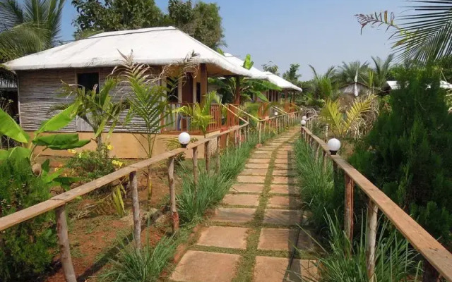 Midgard Resort