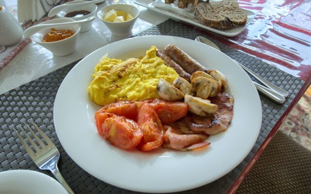 Glenelg on King Bed & Breakfast