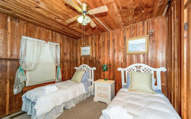 49 Atkins Loop Home