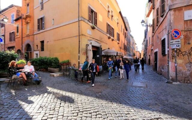 Trastevere Heart