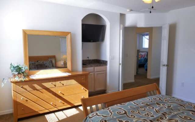 300 Kokomo Loop House