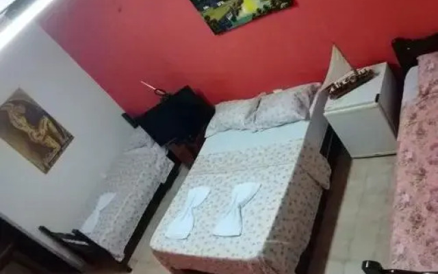 Pousada Familiar 25 De Março