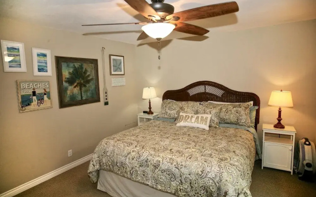 California Dreamin - 1 Br Condo