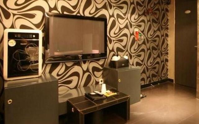 Wiiz Hotel