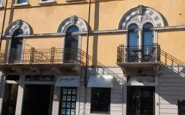 Elite Maison