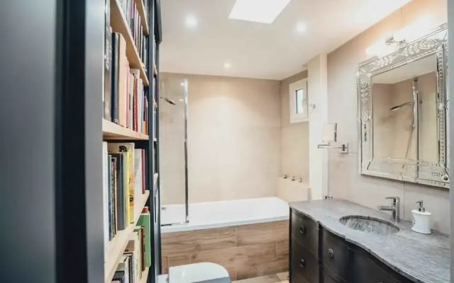 Paris Boutik - Suite "La Librairie du Marais"