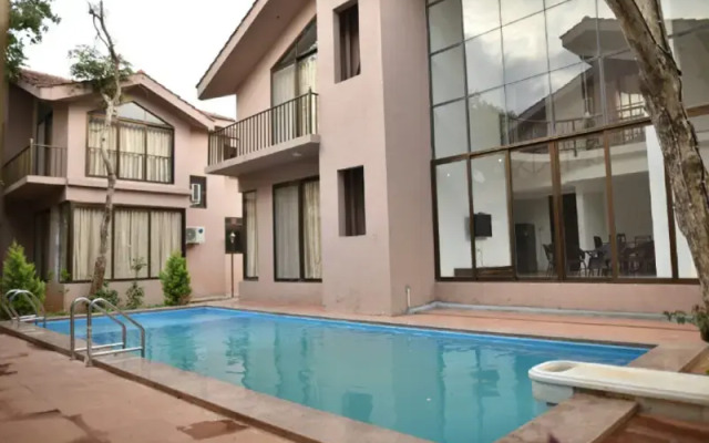 Seven Sands Ville