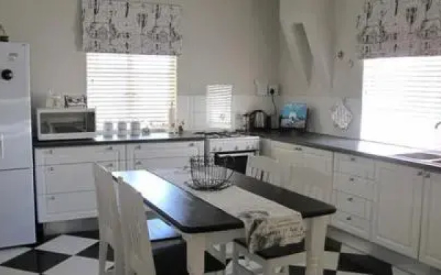 Klein Eikeboom Cottages