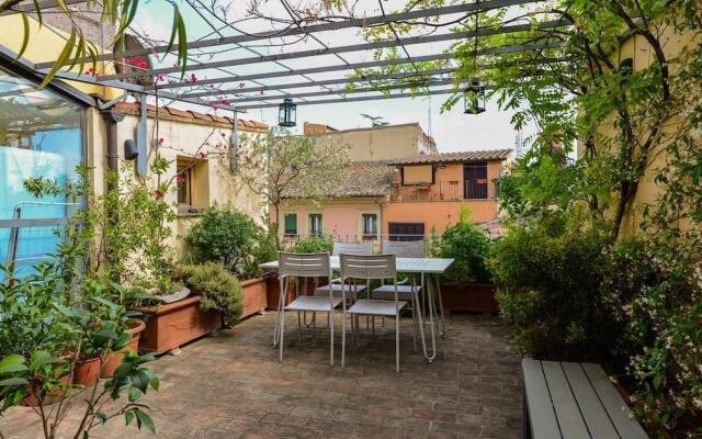 Monti Roof Terrace Apartment