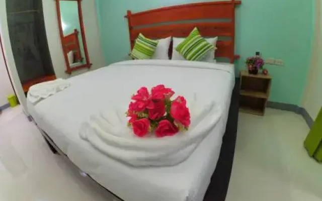 Reenaa lanta Resort