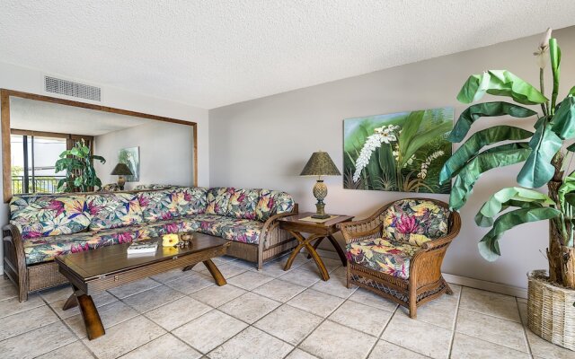 Kona Alii 201 by RedAwning