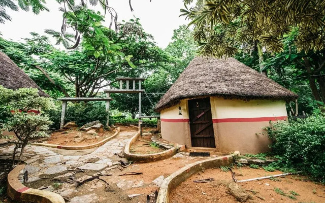 Jain Farms and Resorts
