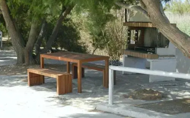 Tolakis Studios
