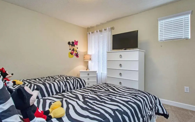 Paradise Palms 2936