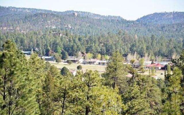 Kizzy'S Kove - 2 Br condo by RedAwning