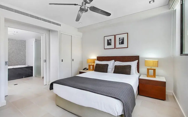 Private Penthouse 407