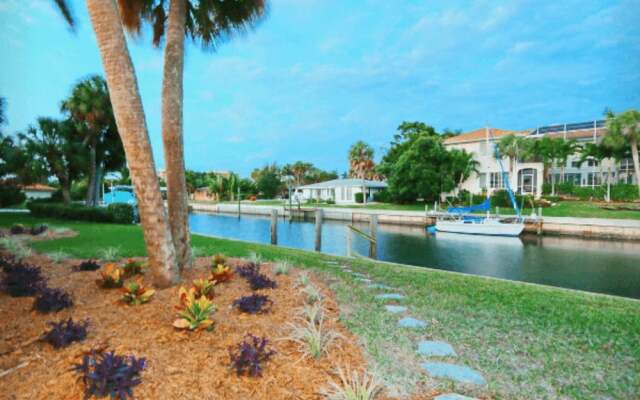 Longboat Key Coastal Contemporary