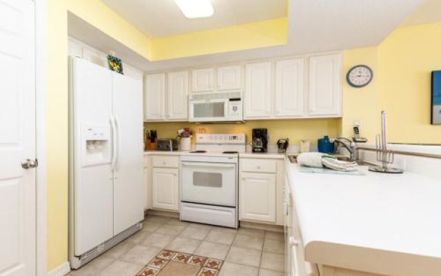 Gulf Dunes 402 by RedAwning