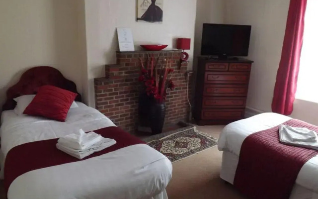 Lamb Inn Ringwood Limited