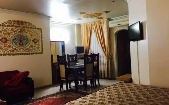 Safavi Isfahan