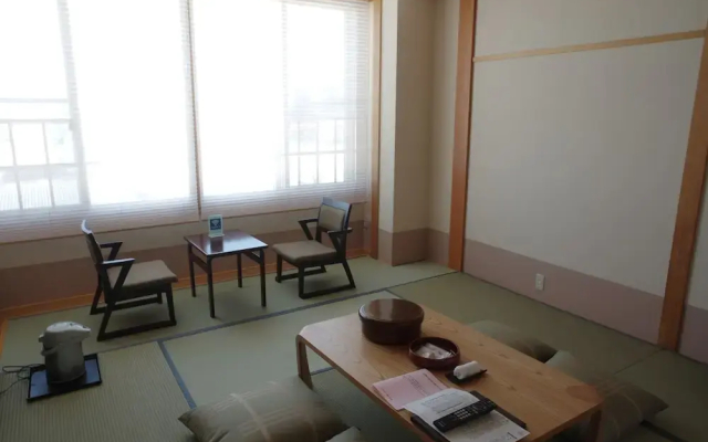 Attamariland Fukabori Niji No Yakata