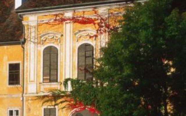 Gasthof Hotel Zum Weinberg