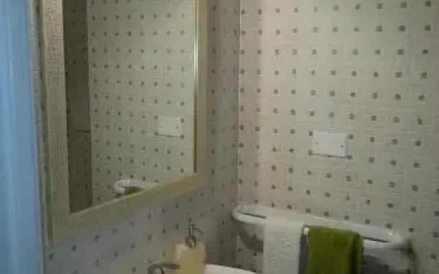 Toto Residence