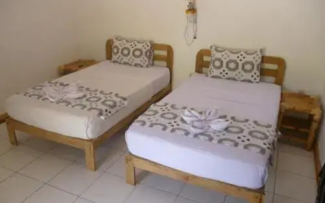 Dewi Garden Guesthouse