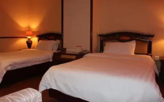 Guangyuan Hotel (Yellow River Fashion City Shop, Humen Pedestrian Street, Dongguan)