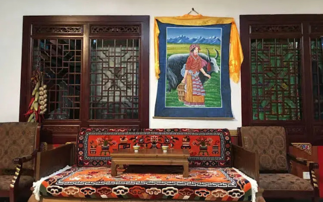 Jiuzhaigou Kai Yue Inn