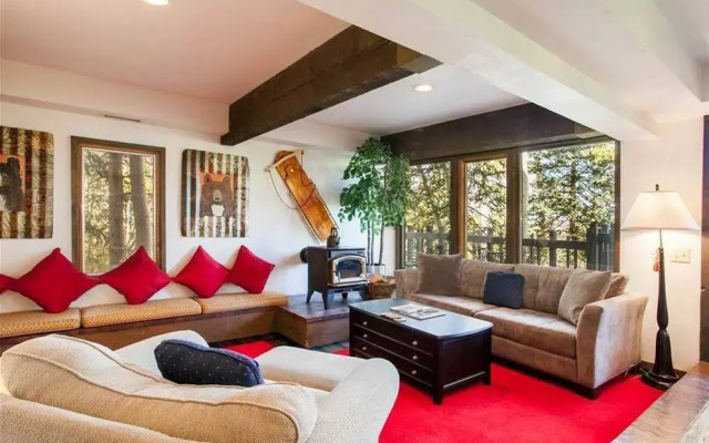 Black Bear Lodge by First Choice Property Management