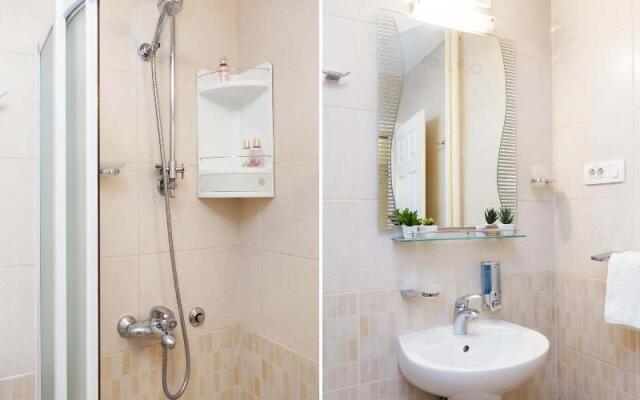 One Bedroom Apartment Little Bay