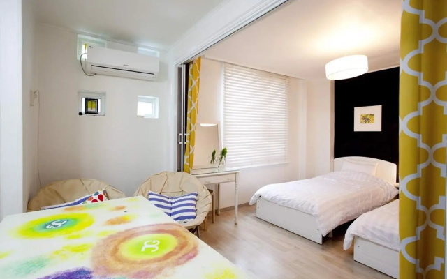 JG House