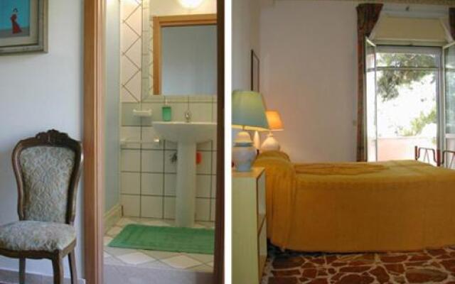 Bed  Breakfast Casa Del Mandorlo
