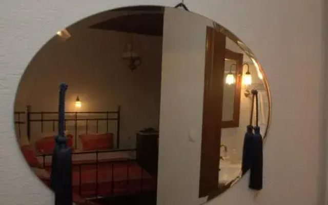 Vera's Traditional House