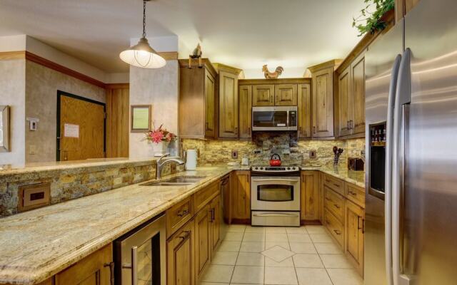 Chateaux DuMont #2716 - 2 Br Condo