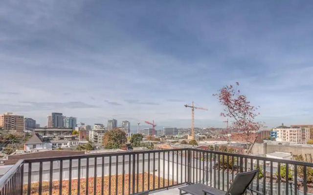 South Lake Union Condos by Barsala