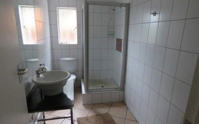 Guesthouse On Republic