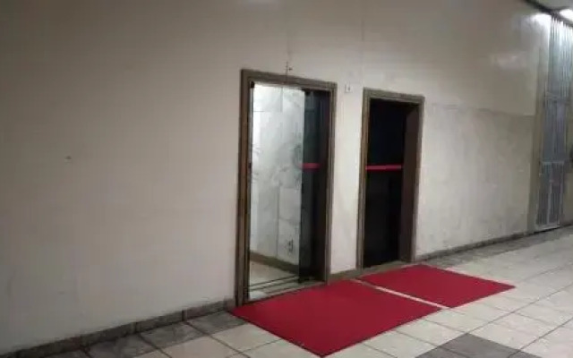 Apartamento frontal à Praia de Copacabana