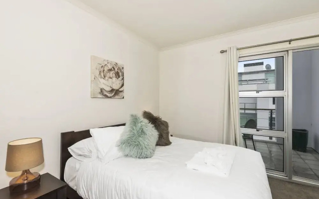 2BR 2 Level Penthouse with Seaviews