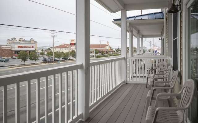 1602 Sunburst 110 - 3 Br Home