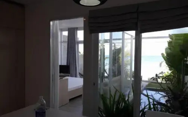 TS Beach House