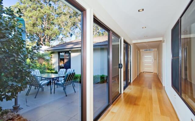 Sea Pearl, 10 Corlette Point Road