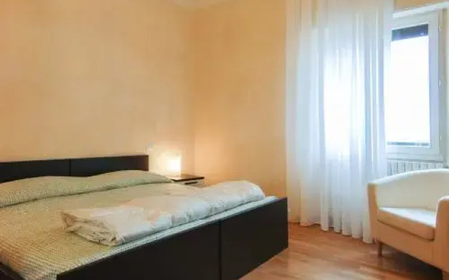 Marconi Halldis Apartments