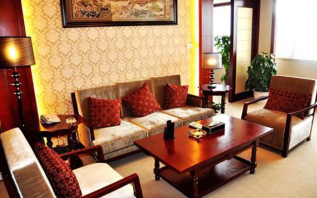 Xuyisizhou Junyue Hotel