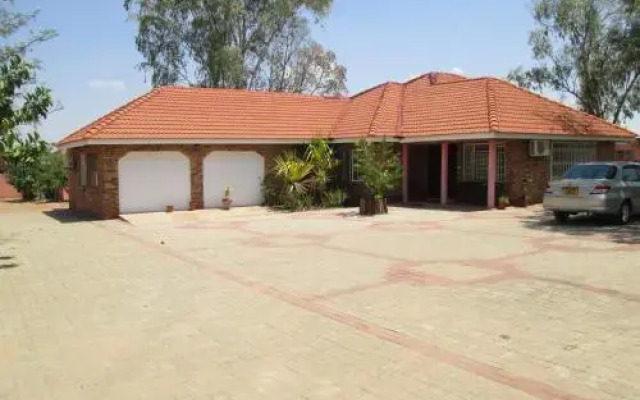 Basanti Guest House