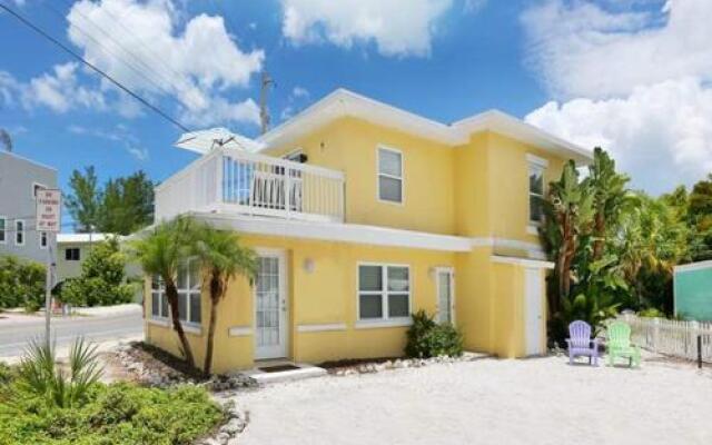 Lazy Daisy Three - 3 Br Home