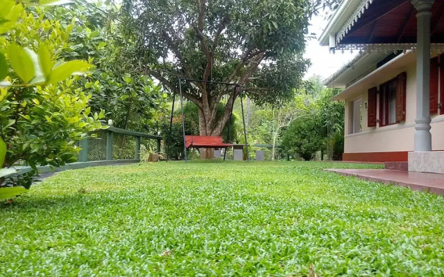 Girilena Guest House