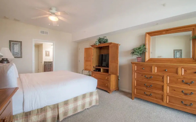 Legacy Towers-Legacy II 305